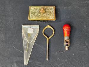 lot 30 image: Vintage Sewing Tools and Ornate Brass Ink Blotter Set
