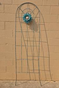 lot 89 image: Metal Garden Trellis with Sunflower Accent