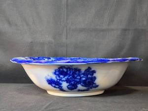 lot 114 image: Johnson Bros England Vienna Flow Blue Porcelain Serving Bowl