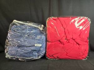 lot 213 image: Set of 2 Queen Comforters - Wamsutta Blue and Kohls UltraFeather Red