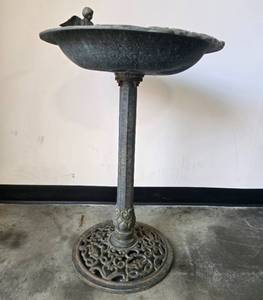 lot 218 image: Cast Iron Bird Bath with Angel Figure and Decorative Base