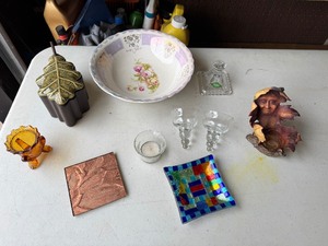 lot 4 image: Vintage Housewares