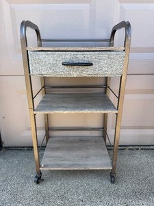 lot 17 image: 4 Tier Utility Cart on Wheels
