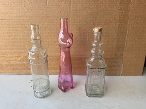 lot 20 image: Lot of 3 Glass Bottles