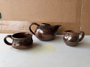 lot 42 image: Ceramic Tea Set
