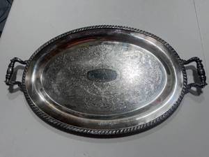 lot 52 image: 20 National Silver Company Serving Tray