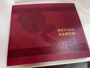 lot 36 image: Record Album Book with 7-78rpm Records Bing Crosby, Artie Shaw and others