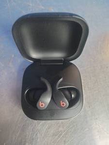 lot 53 image: Beats by Dr. Dre Beats Fit Pro True Wireless Noise-Cancelling Earbuds
