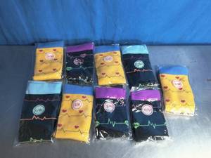 lot 88 image: Scrub Socks