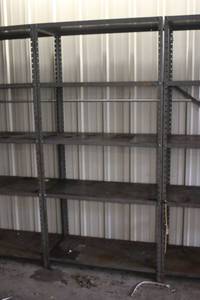 lot 13 image: Industrial Metal Storage Shelving Unit with 5 Shelves