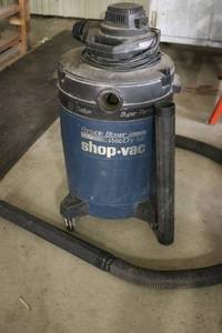 lot 41 image: Shop-Vac 16 Gallon WetDry Vacuum Portable Blower