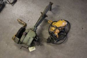 lot 71 image: Vintage Hand Crank sheet metal crimper and Electric Power bead roller