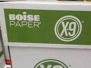 lot 11 image: Boise X-9 White 5000 sheets 8.5 x 1...