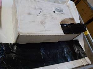 lot 40 image: Case of Small Black Can Liners...