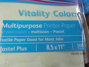 lot 82 image: 1500 Sheets Xerox Green 8.5 x 11 C...