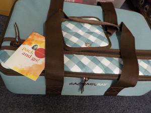 lot 97 image: Rachael Ray Pack and Go 16 x 10 x 5...