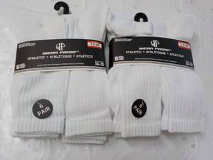 lot 139 image: 12 pair Wear Proof Athletic Socks s...