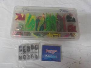 lot 147 image: 275 pc Fishing Kit for Bass, Trout,...