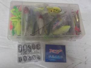 lot 148 image: 275 pc Fishing Kit for Bass, Trout,...