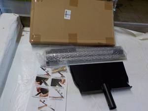 lot 200 image: 2 Multi Functional Garden Cleaning ...