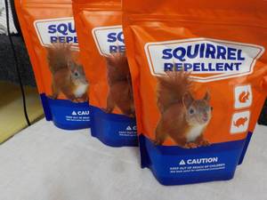 lot 212 image: 3 Bags Squirrel Repellent...