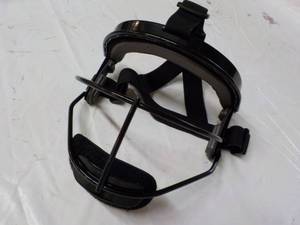 lot 259 image: Sports Face Mask...