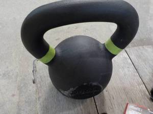lot 274 image: 30 lb. Weight...