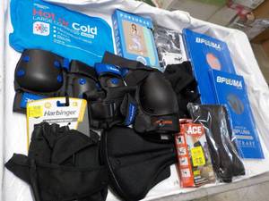 lot 288 image: Sports Lot...