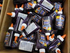 lot 327 image: Box of 80 Elmers 4 oz School Glue...