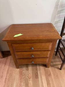 lot 40 image: Night Stand
