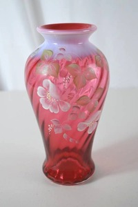 lot 5 image: Fenton Handpainted Pink and Opal Art Glass Vase
