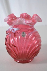 lot 11 image: Fenton Cranberry Opalescent Art Glass Vase with Bow