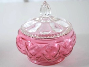 lot 24 image: Vintage Fenton Pink Pressed Glass Covered Candy Dish