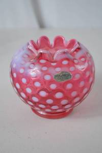 lot 58 image: Fenton Cranberry Opalescent Hobnail Art Glass Vase
