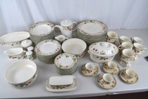 lot 169 image: Large Mikasa Strawberry Fair Pattern Stoneware Dinnerware Set