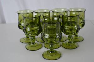lot 175 image: Mid-Century Indiana Glass Kings Crown Thumbprint Green Goblet Set