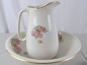 lot 195 image: Antique Porcelain Wash Pitcher and Bowl Set, Floral with Gold Trim