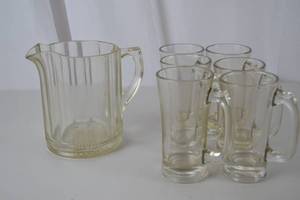 lot 217 image: Glass Pitcher with 6 Matching Glass Mugs