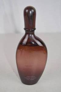 lot 256 image: Shiseido Feminite Du Bois Eau Timide Perfume Bottle