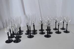 lot 263 image: Assorted Glassware Set with Black Stems - Champagne, Wine, and Martini Glasses