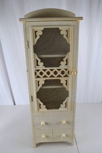 lot 266 image: Vintage Cream Painted Pie Safe Cabinet with Mesh Door and Drawers