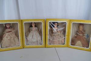 lot 334 image: Set of 4 Effanbee Dolls in Original Boxes
