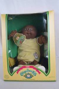 lot 338 image: 1985 Cabbage Patch Kids Doll in Box - Preston Vinny, Complete, Coleco