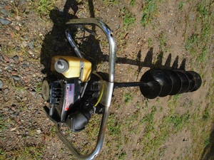 lot 54 image: Magnum III ice auger Model 110 33cc...