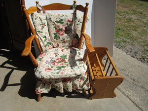 lot 76 image: Occasional chair, magazine stand...