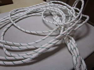 lot 155 image: Rope, nylon heavy, appx 50ft sectio...