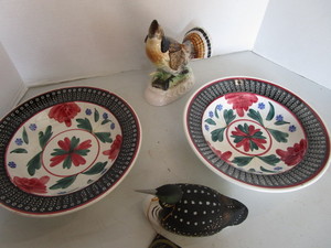 lot 179 image: Belgium transfer bowls, ruffled gro...