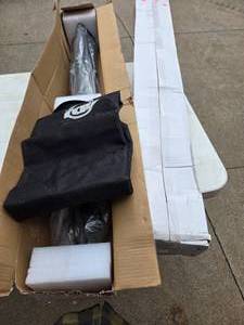 lot 4 image: 2 ADJ Tripod Stands (UNUSED)