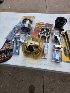 lot 49 image: Boat Accessories