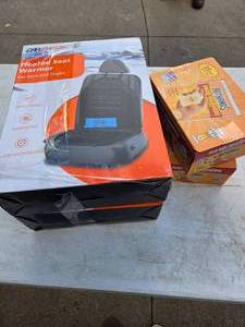 lot 78 image: 2 Boxes Handwarmers & 2 Carshion Seat Warmer (UNUSED)